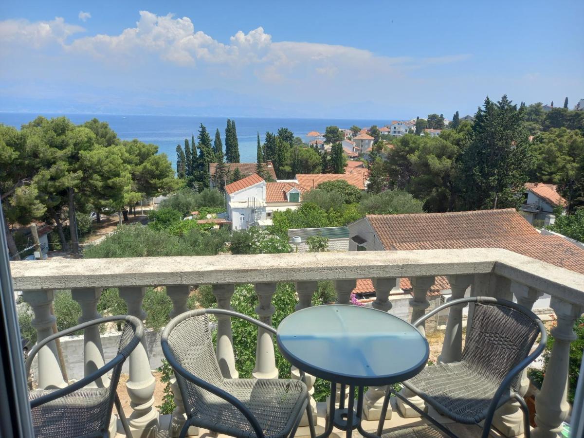 Apartmani Afrodita Sutivan Exterior foto
