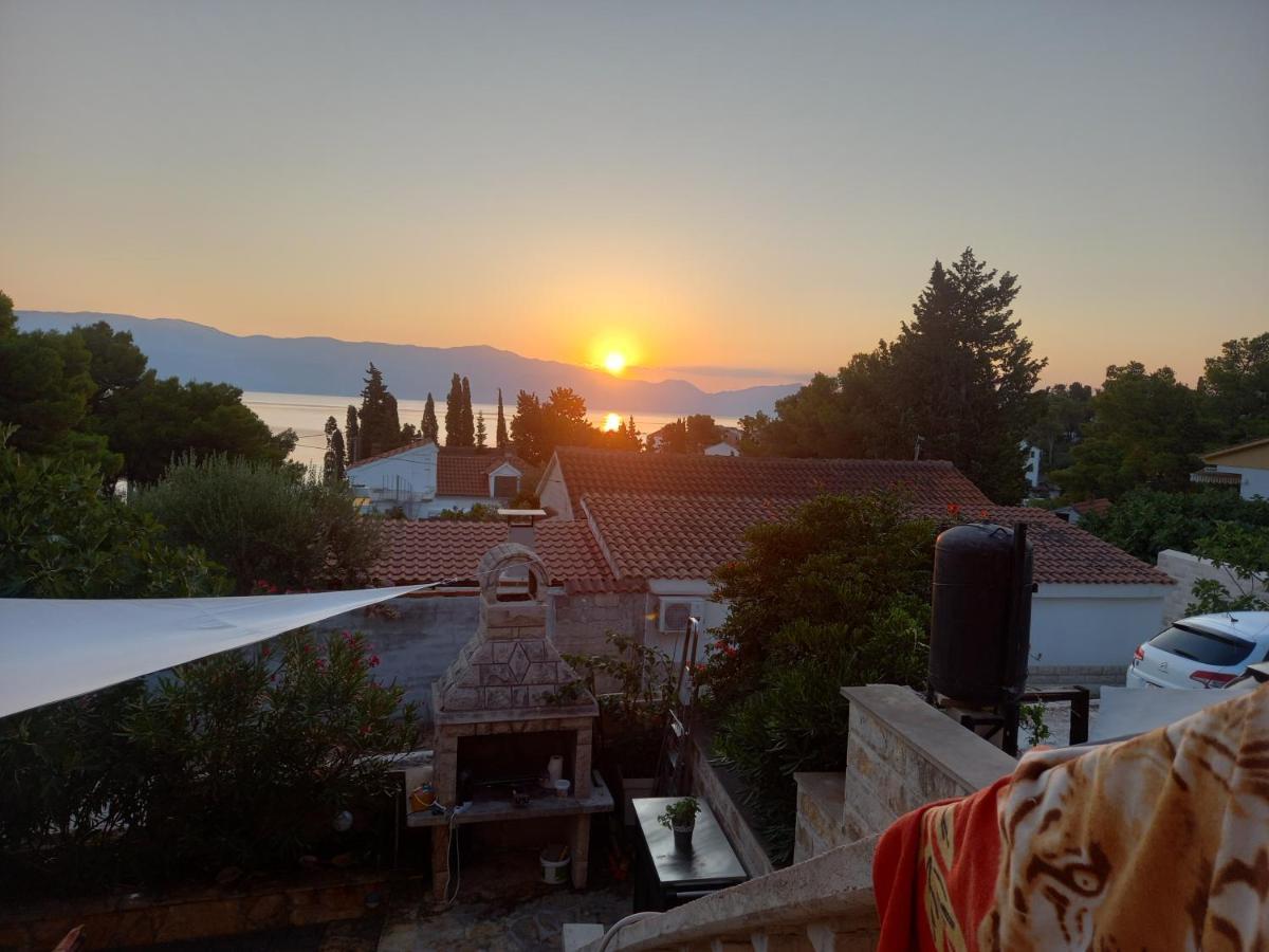 Apartmani Afrodita Sutivan Exterior foto